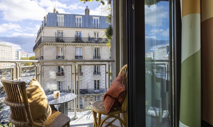 Amerique Hotel | La Belle Ville