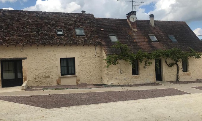 Montagnac-la-Crempse House | La bergerie des petits loups