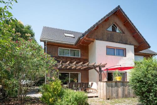 Herrere House | La Buena Onda