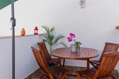 La Trinidad Apartment | La Buhardilla de Olivia