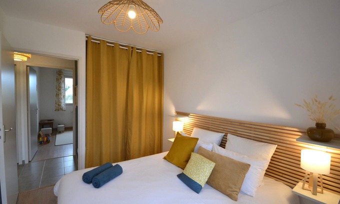 Plancoet House | La Bulle Emeraude - Private Spa (6 Pers including 4 Adults)