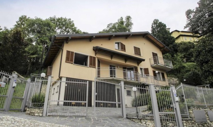 Brezzo di Bedero House | La Canonica by Interhome