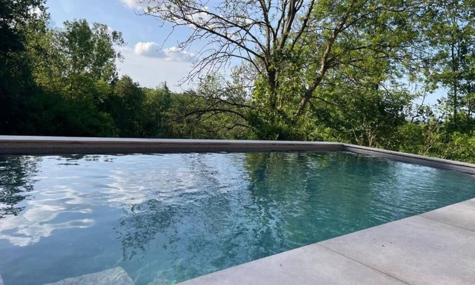 Ellezelles Apartment | La Canopée des Arbres Juliette! Relax and enjoy yourself at the edge of the forest!