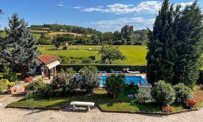 Montegrosso dʼAsti House | La Casa del Nonno by Interhome