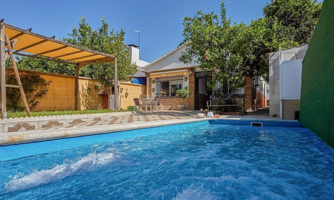 El Bosque Villa | La Casa del Naturalista El Bosque by Ruralidays