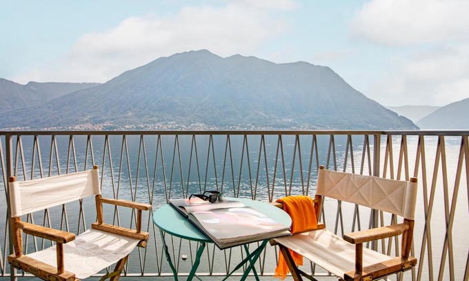 Colonno Apartment | La Casa del Pescatore - by MyHomeInComo
