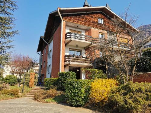 Tirano Apartment | La Casa Del Quirino