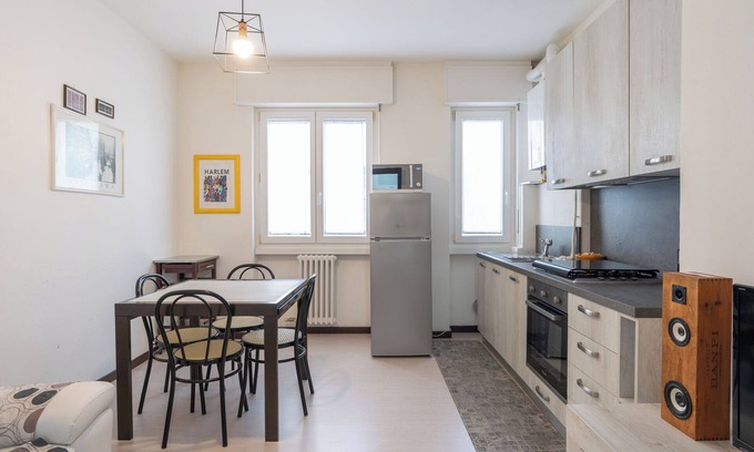 Lecco Apartment | La casa di Ange - Two Bedroom Apartment, Sleeps 5