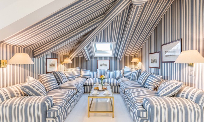 Dorsoduro Apartment | La casa di Hubert De Givenchy