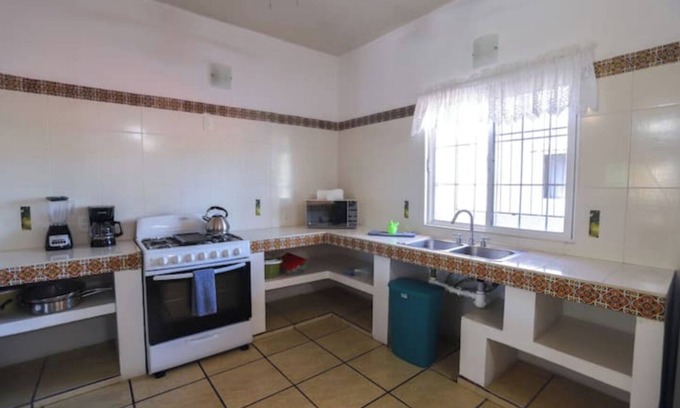 Rincon de Guayabitos Apartment | La Casa Mariposa - Suite Tortuga