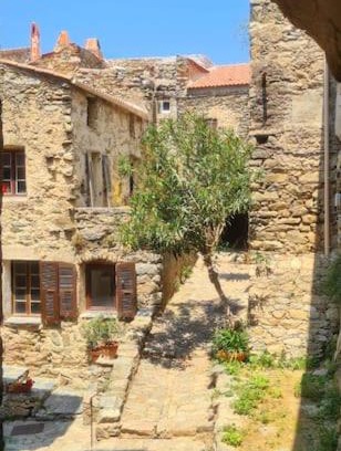 Lama Apartment | La Casa Monti au coeur du village de Lama