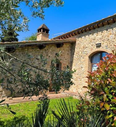 Monteaperti Apartment | La casina nella fattoria