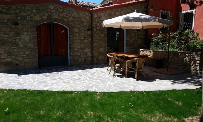 Guardistallo House | La Casina with garden