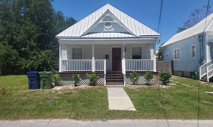 Ybor City House | La Casita Blanca Ybor City Tampa