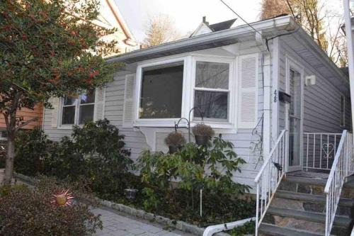 Bryn Mawr Apartment | La Casita Bonita Near NYC