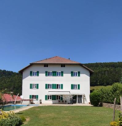 Soubey Apartment | La Cernie