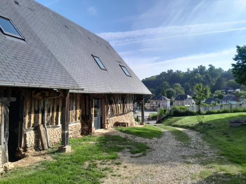 Saint-Christophe-sur-Conde House | La Charretterie Cœur du village typique Normand