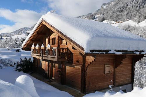 Flumet Ski Chalet | La Chevrière