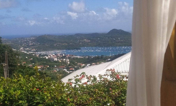 Le Marin Villa | La Claragane between sea and greenery