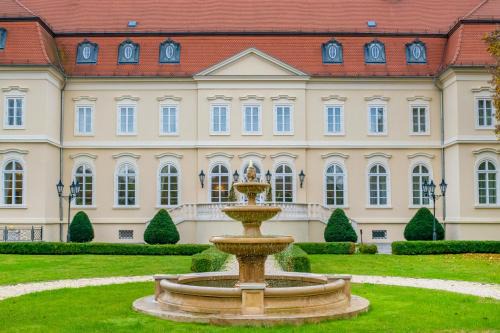Szilvasvarad Hotel | La Contessa Castle Hotel