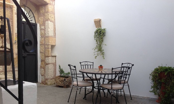 Montesano Salentino House | La Corte Antica