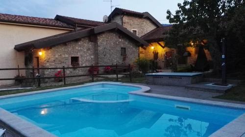 Groppoli House | La Costa Di Gavedo