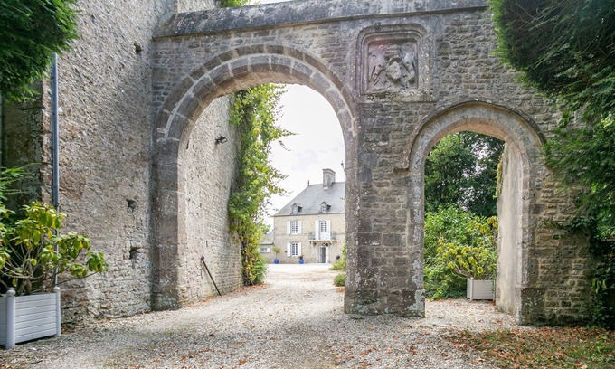 Audouville-la-Hubert House | La Cour d'Audouville