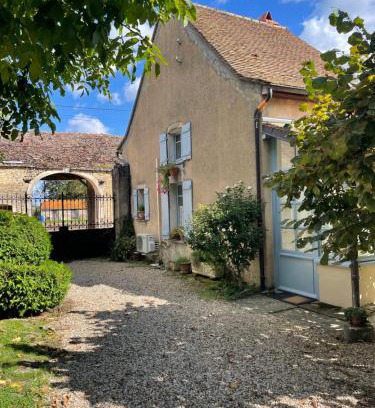 Chassey-le-Camp House | La Cuverie du Château le Four à Pain