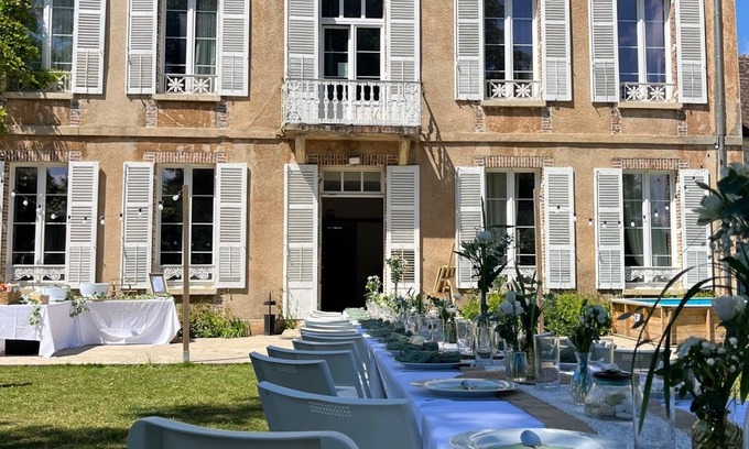 Villeneuve-sur-Yonne House | La Demeure De Margot - Ideal family holiday