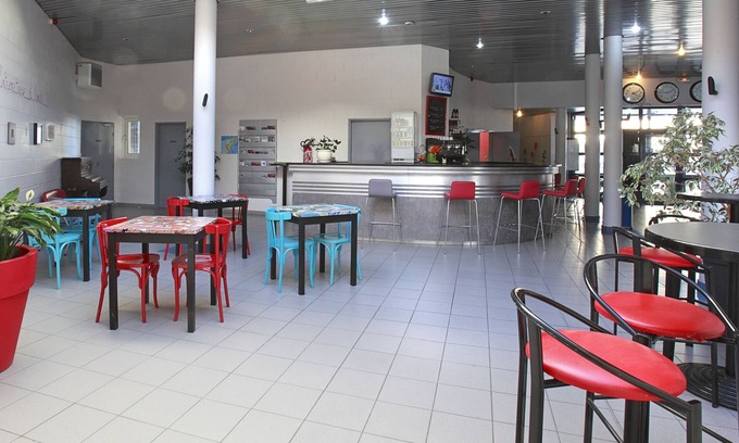 Port Hostel | La Digue