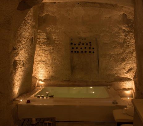 Sasso Caveoso House | LA DIMORA DELLE 3 ZIE