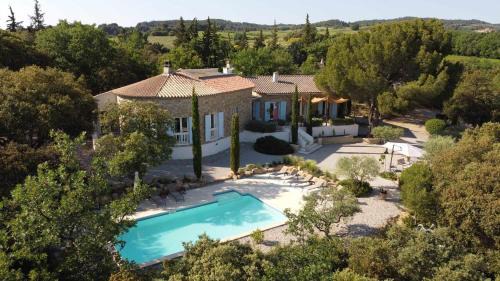 Saint-Maurice-sur-Eygues House | LA FONTAINE AU LOUP