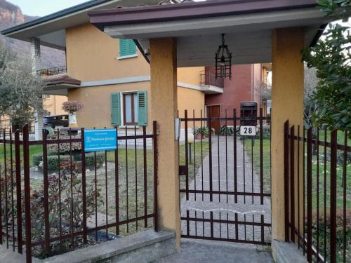 Iseo Apartment | LA FONTANA FIORITA 2
