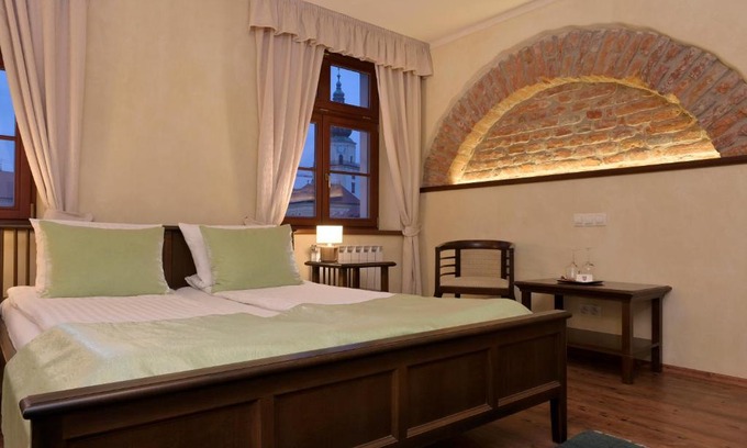 Kromeriz Hotel | La Fresca