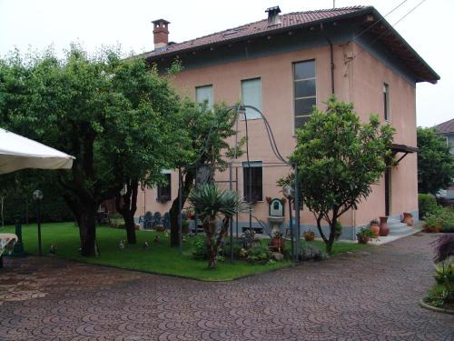 Castiglione Torinese Bed & Breakfast | La Giara