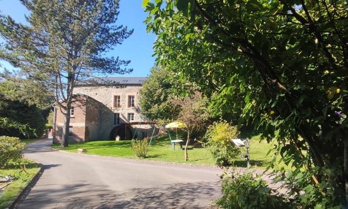 Neufmanil House | LA Goutelle - Neufmanil