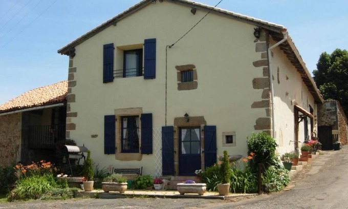 Yvrac-et-Malleyrand House | La grange de champagnac