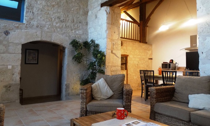 Lauzerte House | La Grange de Louise, charming B&B in the heart of nature in Lauzerte