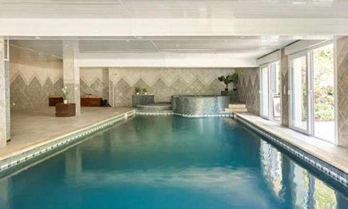Crecy-la-Chapelle House | La Grignotière Lodge & Spa
