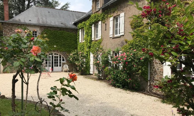 La Chapelle-sur-Erdre Bed & Breakfast | La Grimaudière