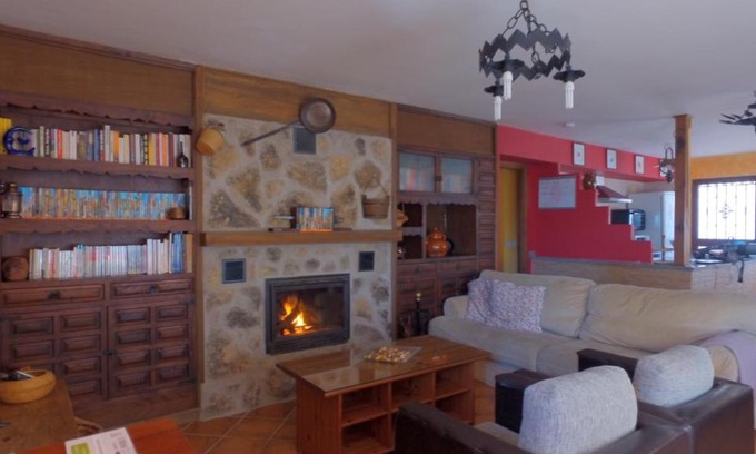 Candeleda Apartment | La Guarida del Oso