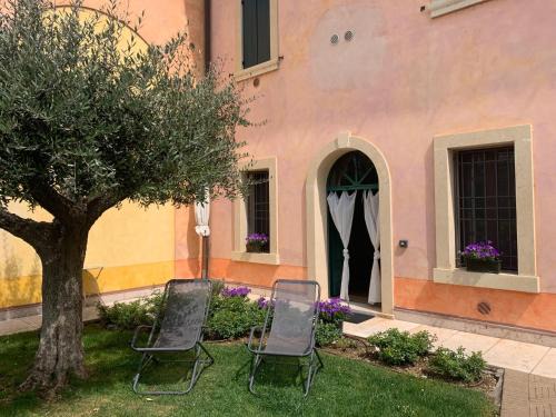 Borghetto Apartment | La Guarnigione