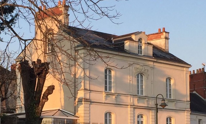Le Pellerin Bed & Breakfast | La Houache paper room