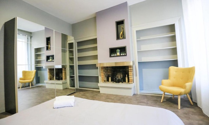 Centre Ville Apartment | La Jungle, T5 hypercentre chic et cosy, wifi, netflix par SOVALFI