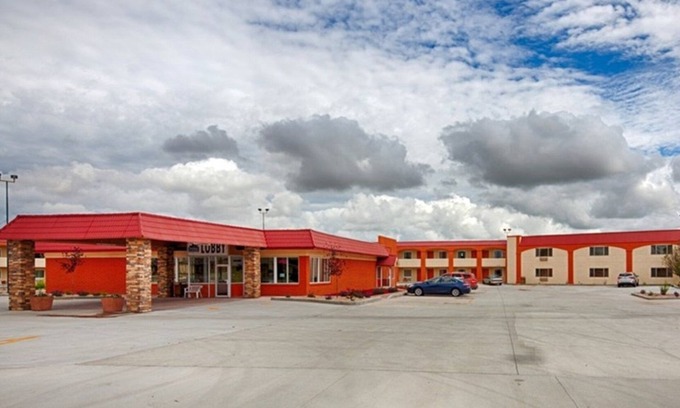 La Junta Hotel | La Junta Inn