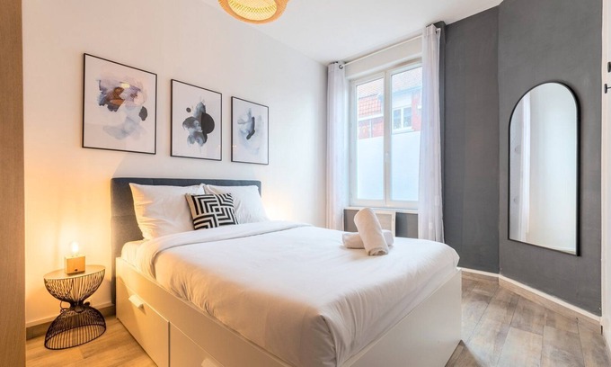Old Lille Apartment | La Madeleine - Equipped one bedroom apartment