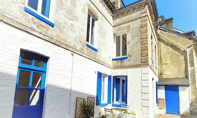 Yport House | La Maison Bleu