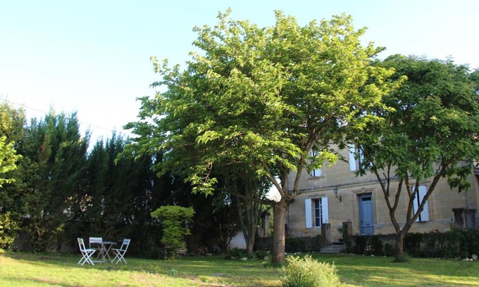 Espiet Bed & Breakfast | La Maison De...