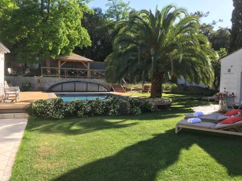 La Couarde-sur-Mer House | LA MAISON DE LA DUNE - Chambres Climatisées - Jacuzzi 1ère séance offerte - Piscine chauffée avec Abri Amovible - Plage située à 200m, accès direct par le bois