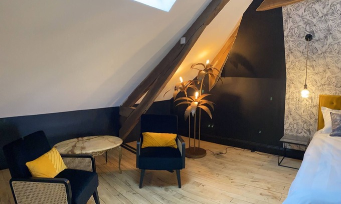 Jaunay-Clan Bed & Breakfast | La Maison de Martha